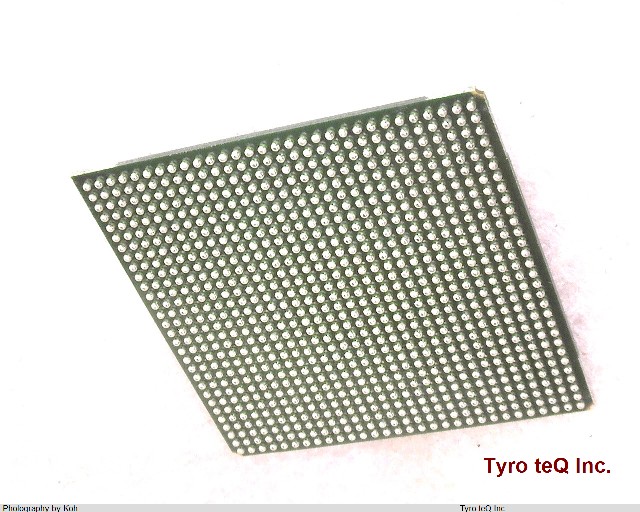LFE2-70E-5FN900C