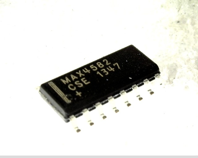 MAX4582CSE