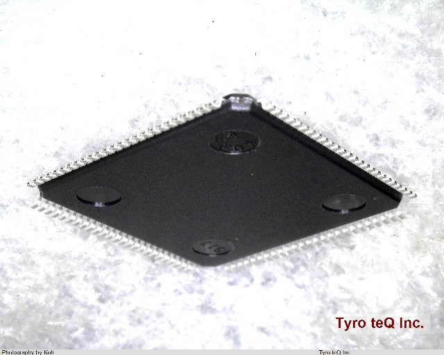 EPM7256AETC100-7