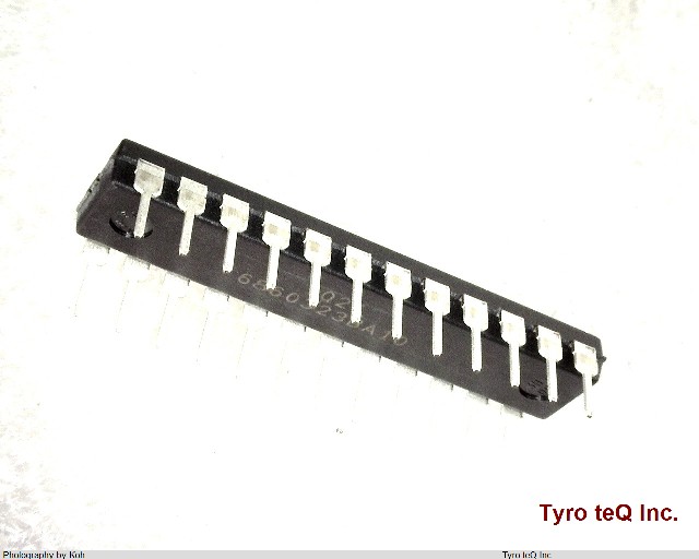 GAL22V10D-15QPN