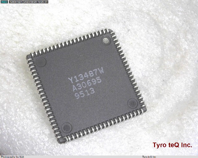 XC3042-70P84C