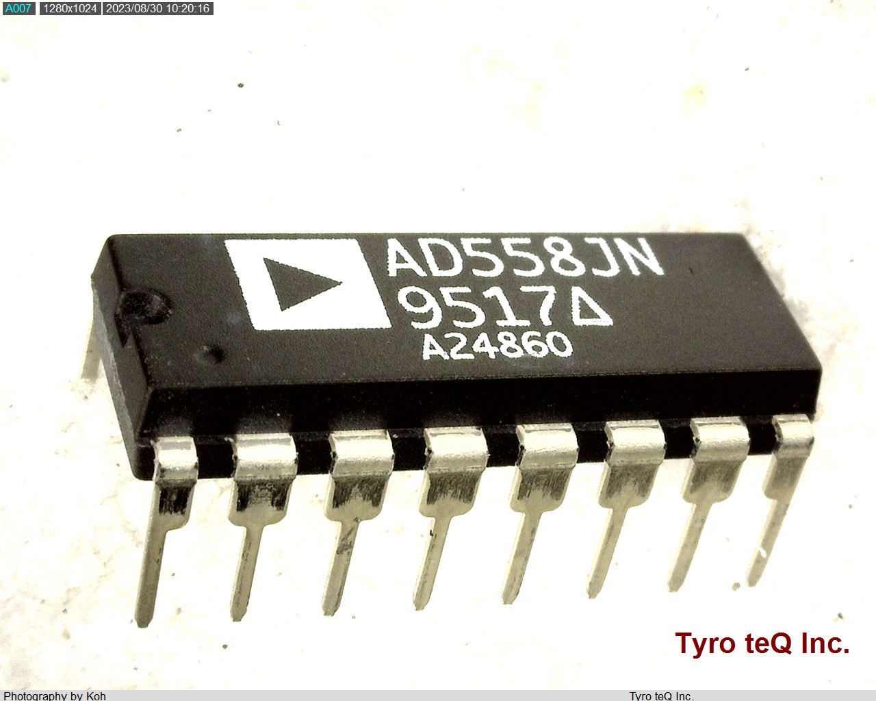 AD558JN