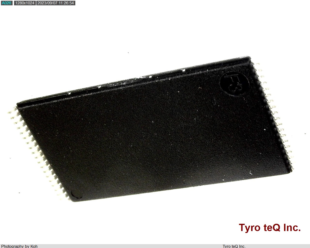 MBM29F033C-90PTN