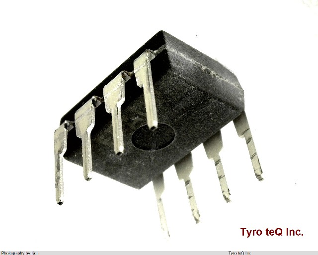 LT1012CN8