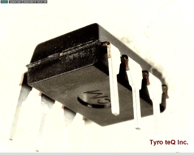 NJU7031D
