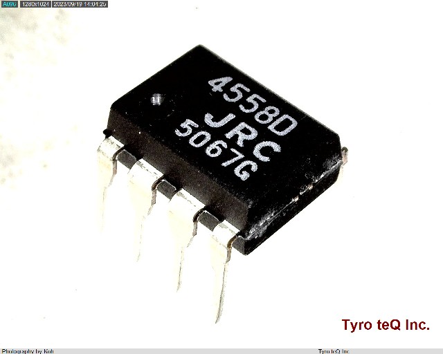 NJM4558D