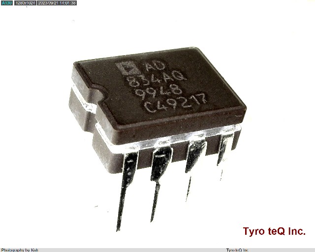 AD834AQ