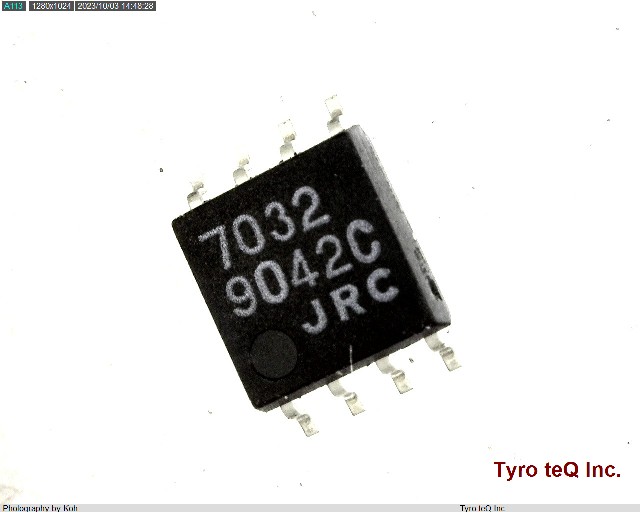 NJU7032M