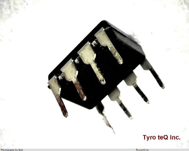 UPC1677C