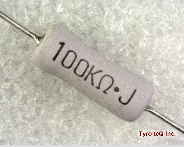 MOS3C104J