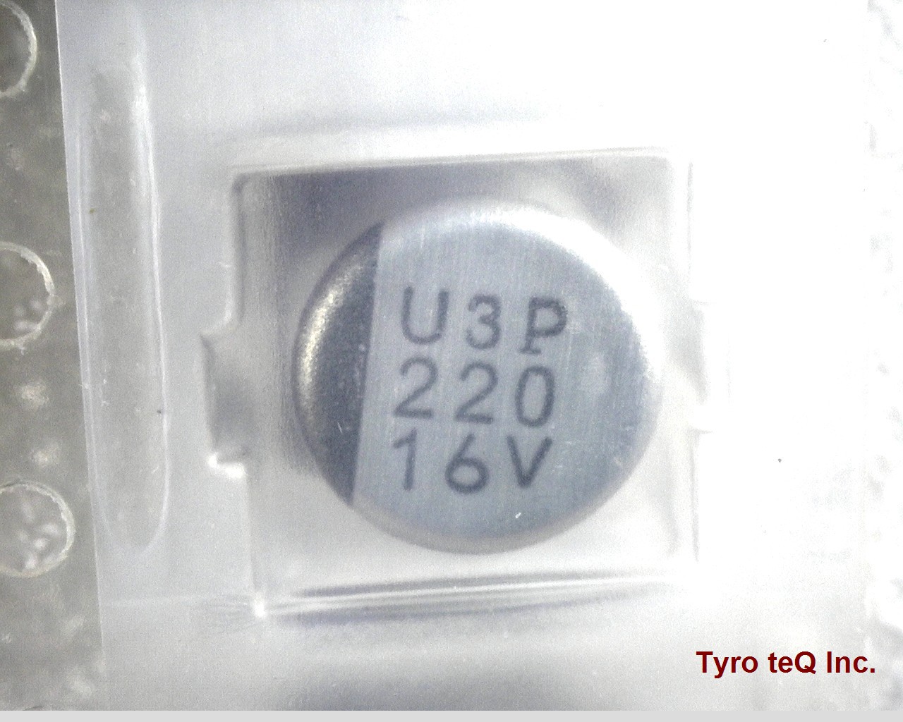 UWT1C221MCR1GS