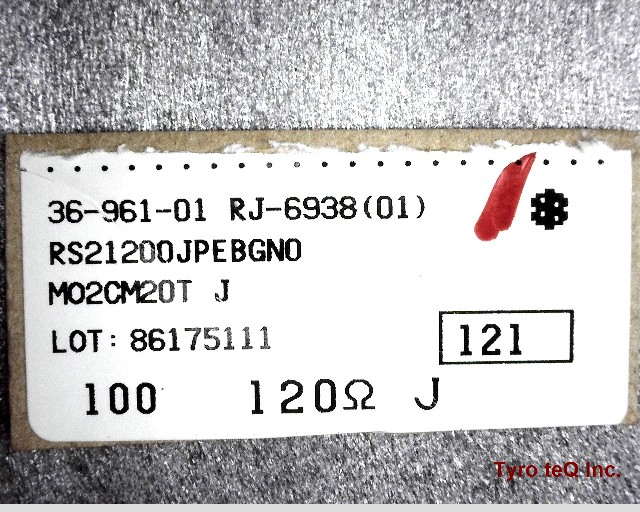 MO2CM20T121J