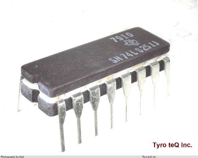 SN74LS251J