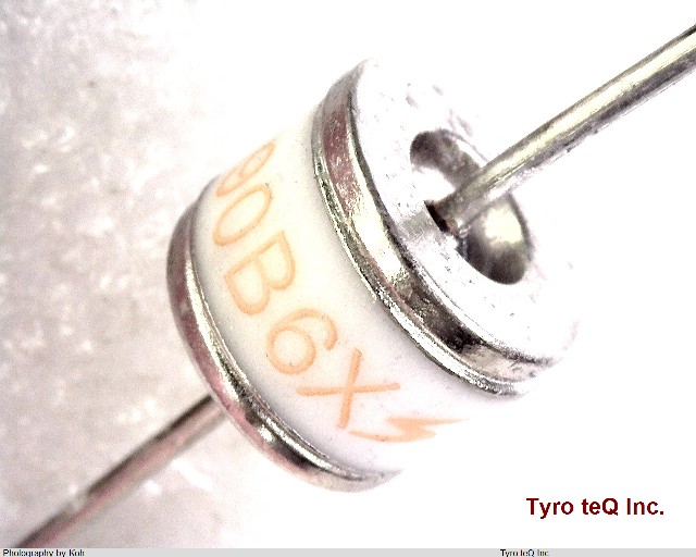 Y08U-90B