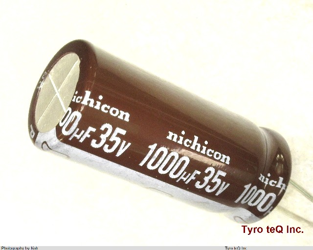 UPM1V102MHD