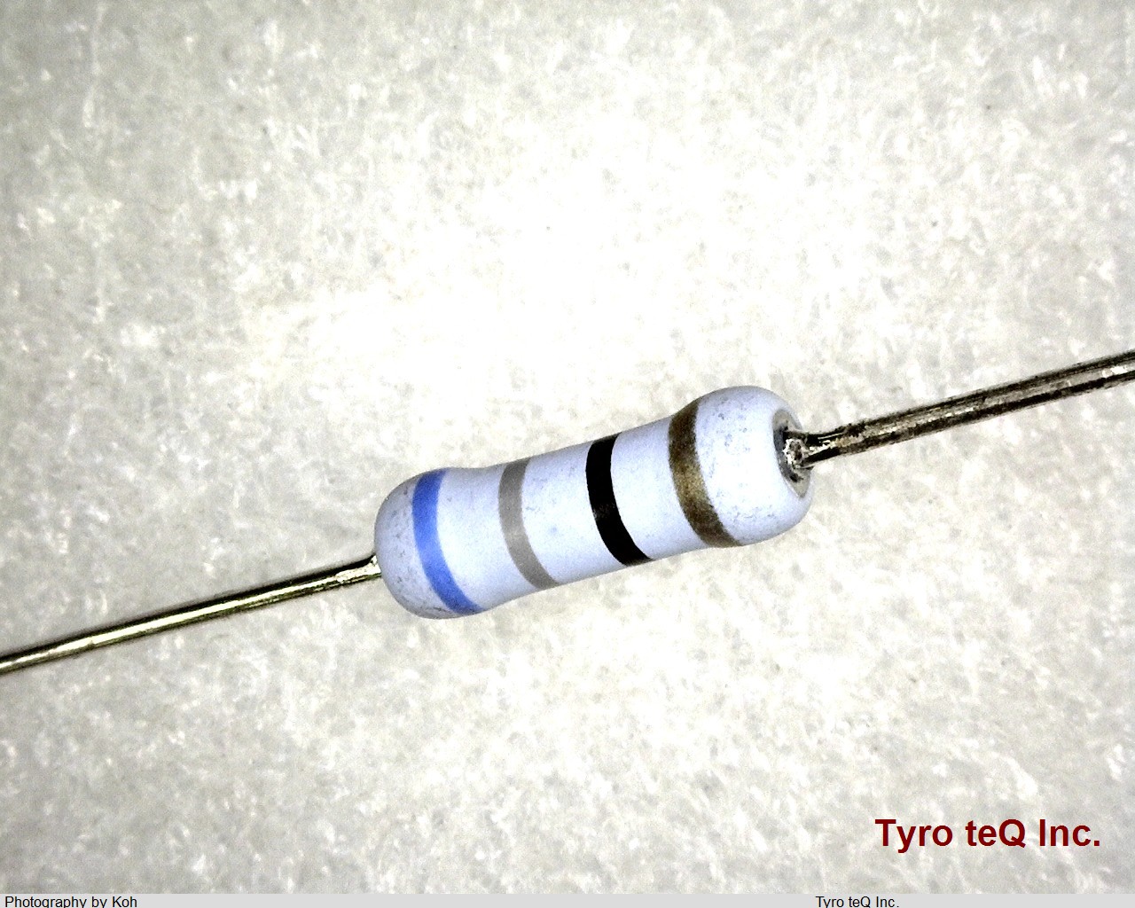 MO1C480J