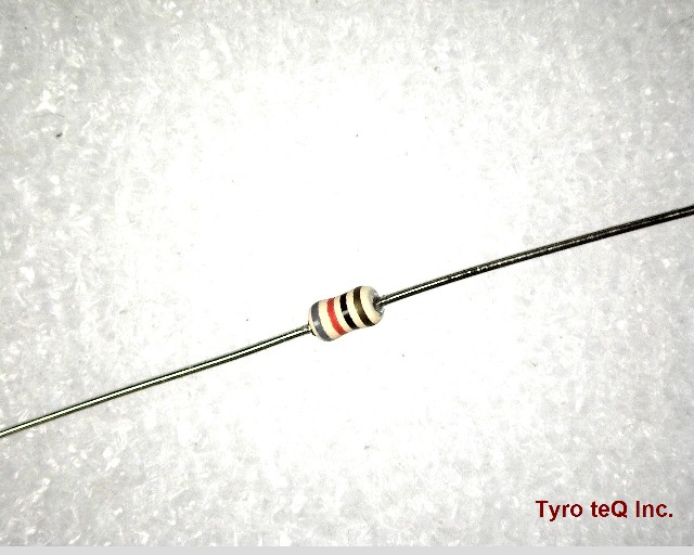 RD20S 82 OHM J