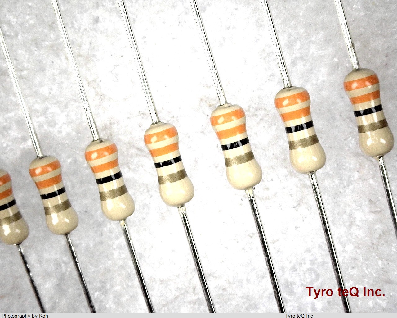 RD25ST 33 OHM J