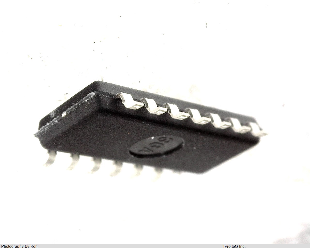UPC451G2A