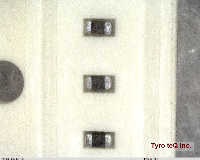 GRM155F11C104ZA01D
