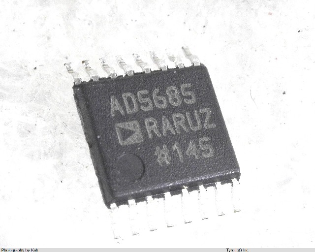 AD5685RARUZ