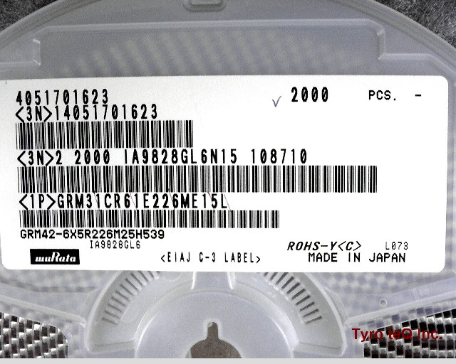 GRM31CR61E226ME15L
