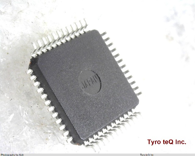 AU6805