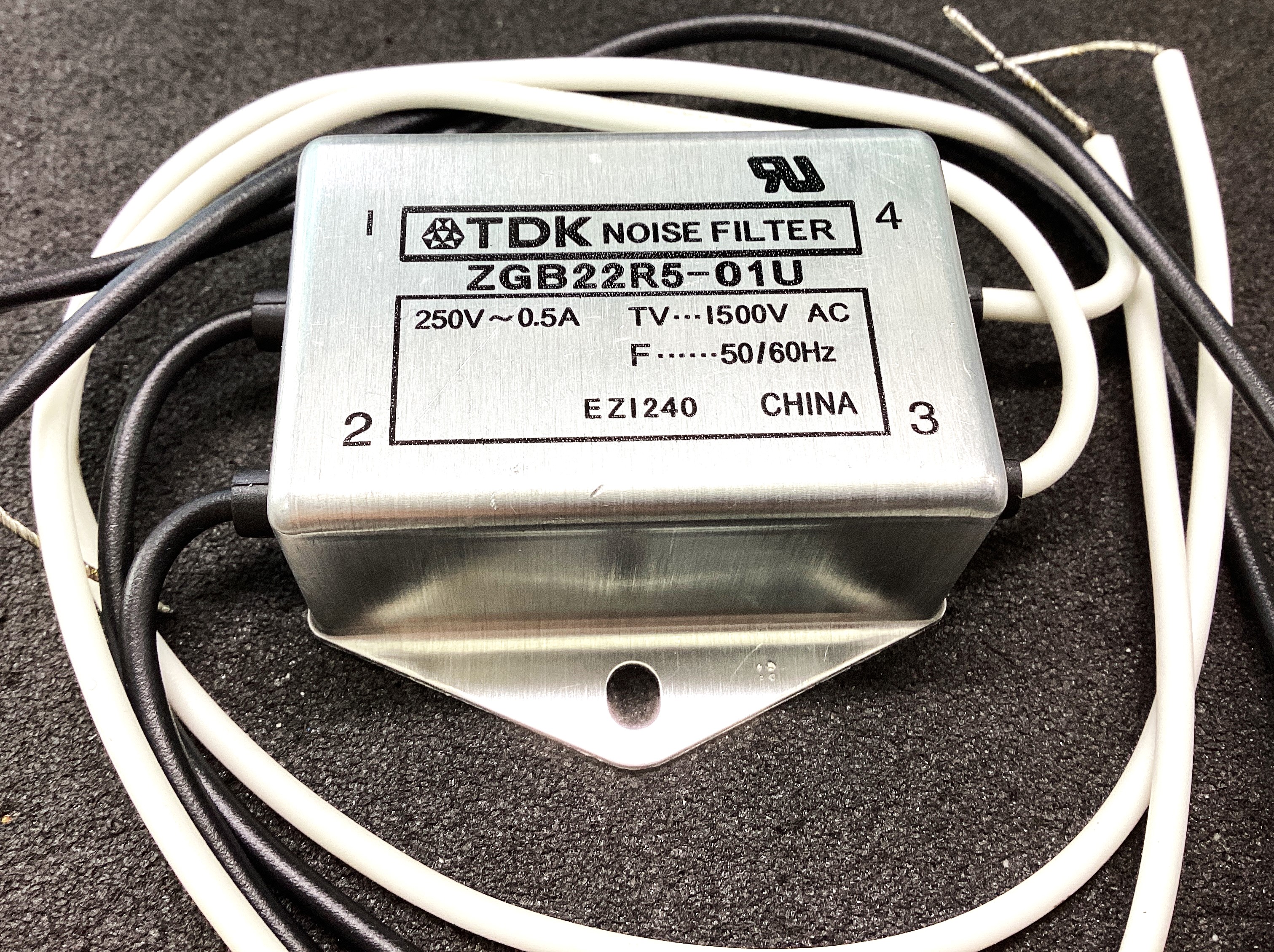 ZGB22R5-01U