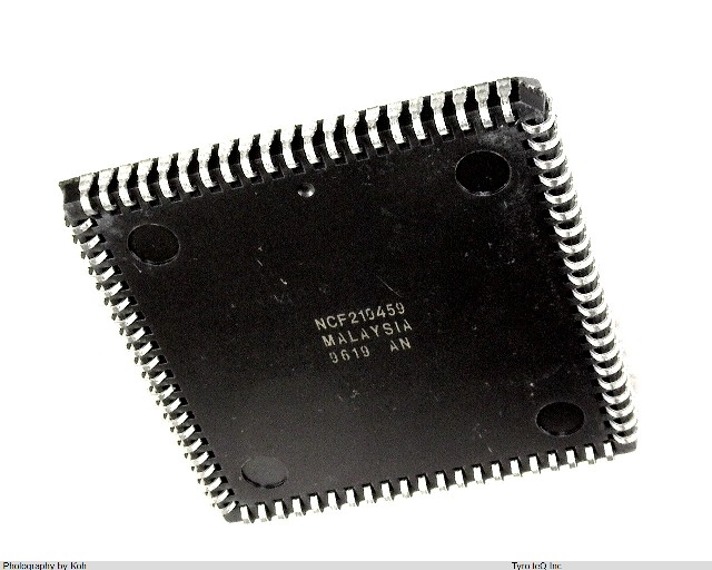 EPM7128ELC84-20