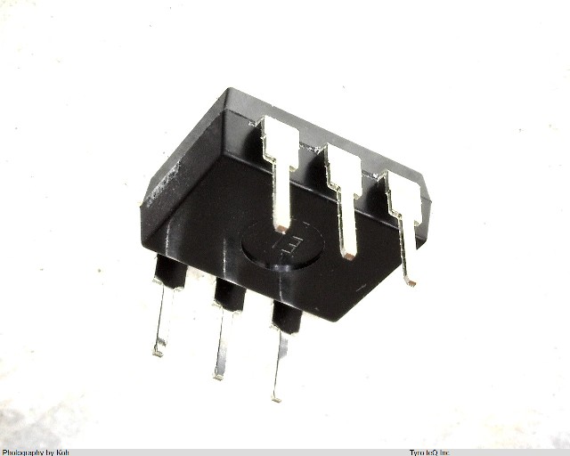 AQV215