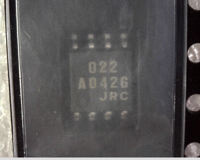 NJM022M