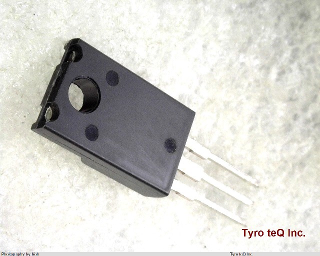 NJM79M05FA
