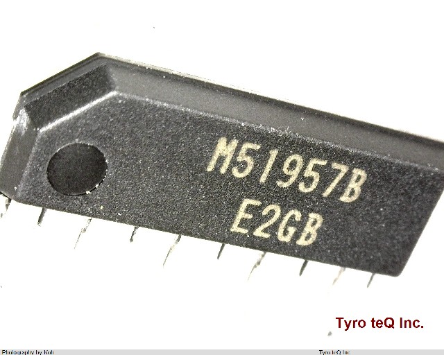 M51957BL
