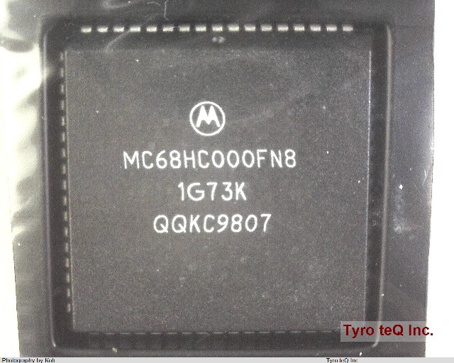 MC68HC000FN8
