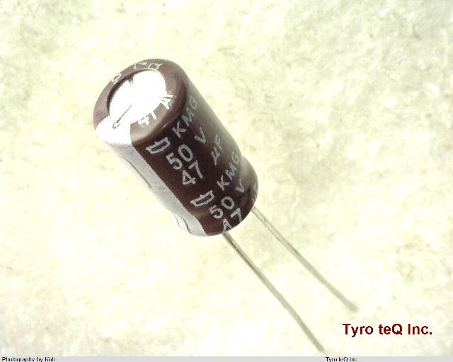 EKMG500ELL470MF11D