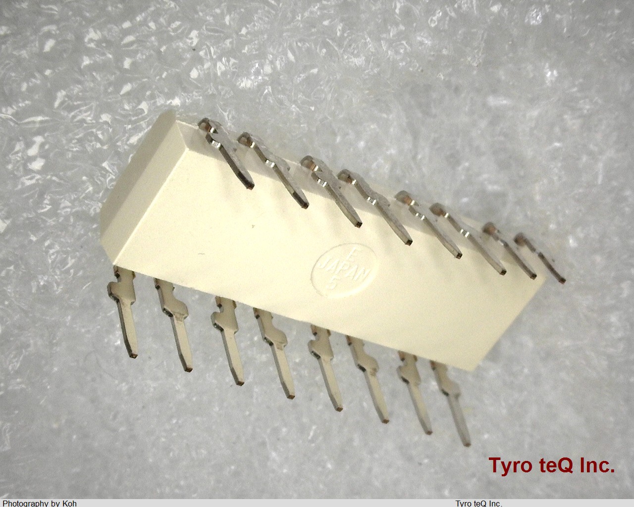 TLP523-4(F)