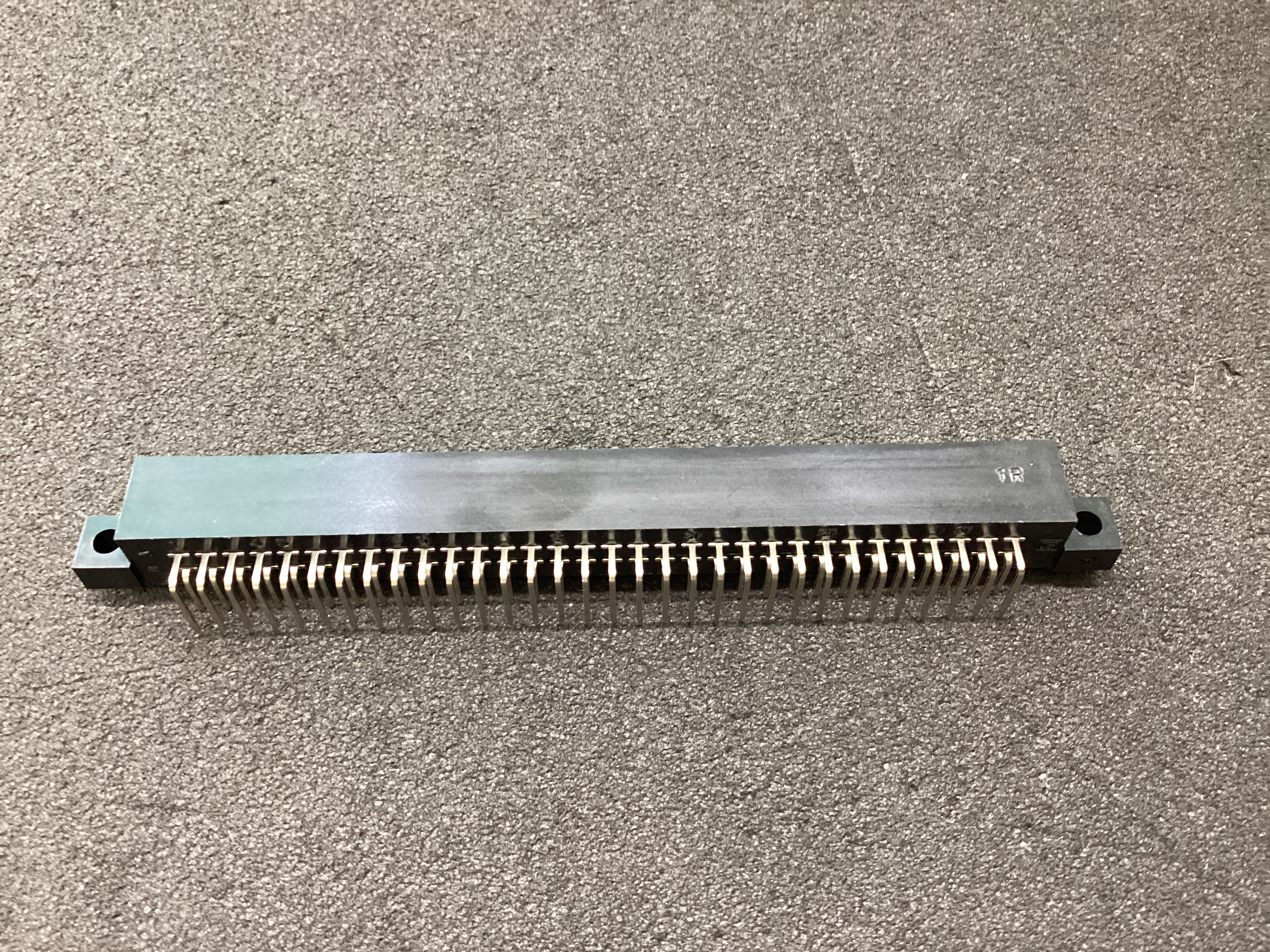 FCN365P064AU