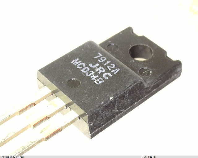 NJM7912FA