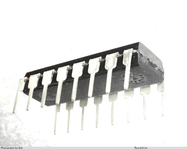 DG211BDJ-E3