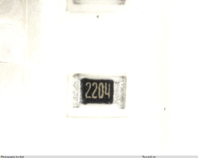 MCR10EZHF2004