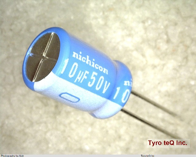 UBT1H100MPD8