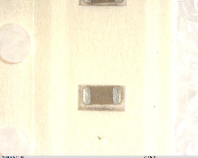 GRM188B11E104KA01D