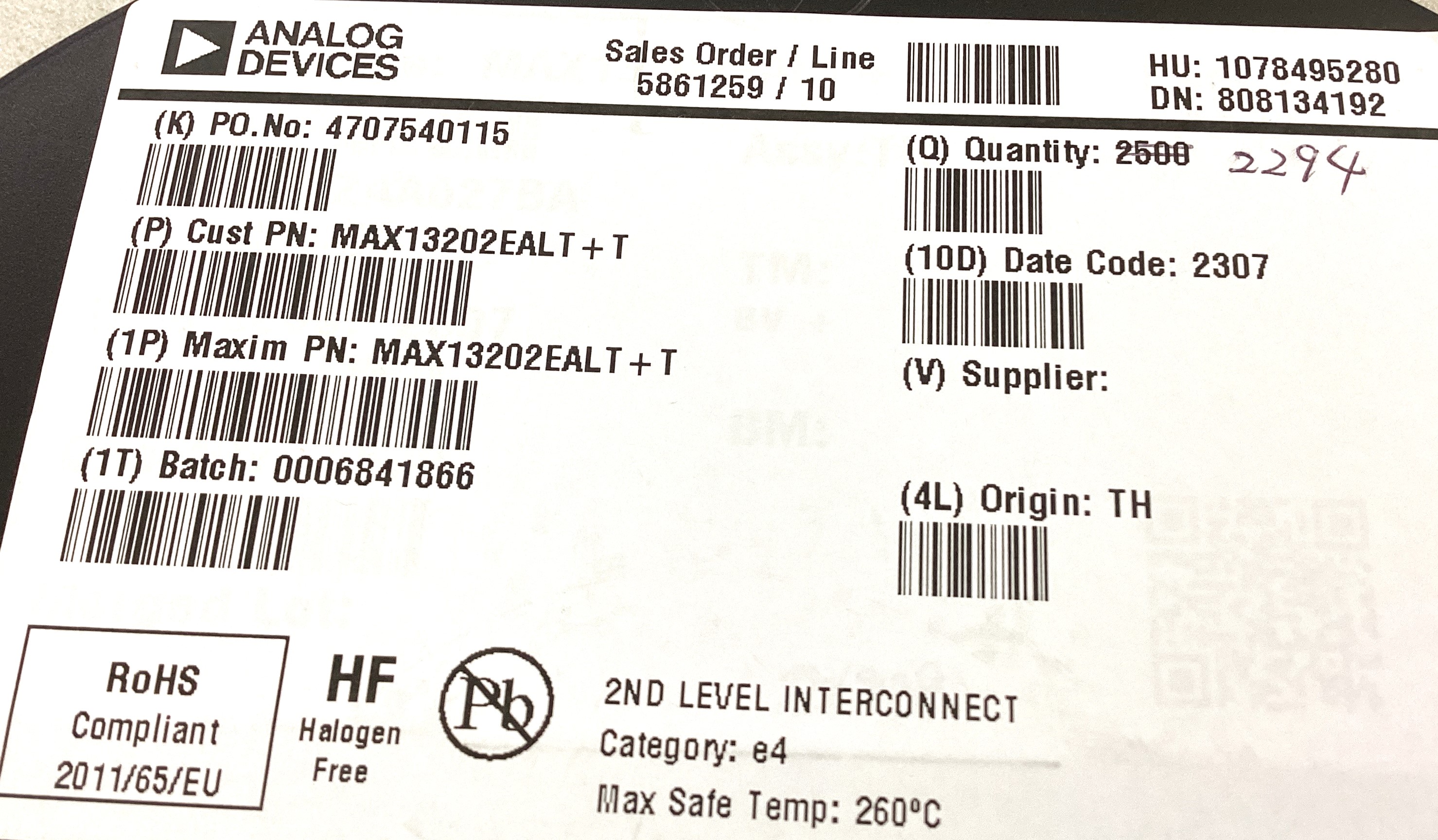 MAX13202EALT+T