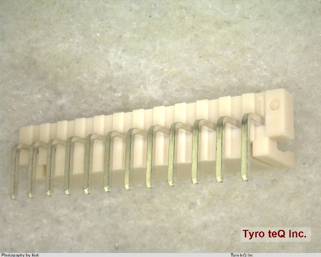 DF1-12P-2.5DS(05)
