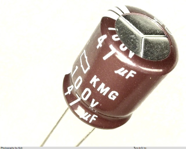 EKMG101ELL470MJC5S
