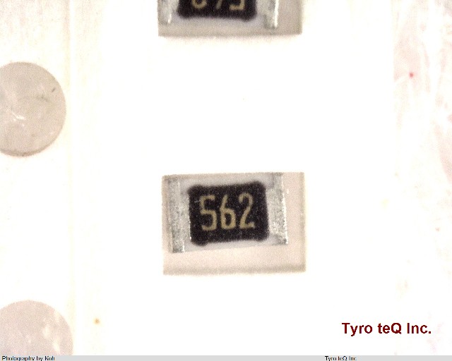MCR10EZHJ562