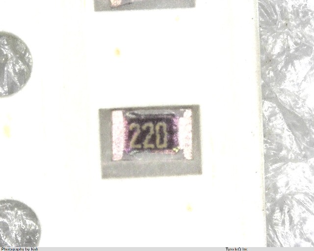 MCR10EZHJ220