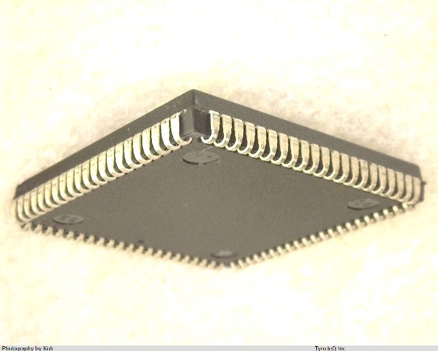 EPM7128ELC84-20