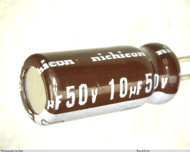 UPV1H100MFD