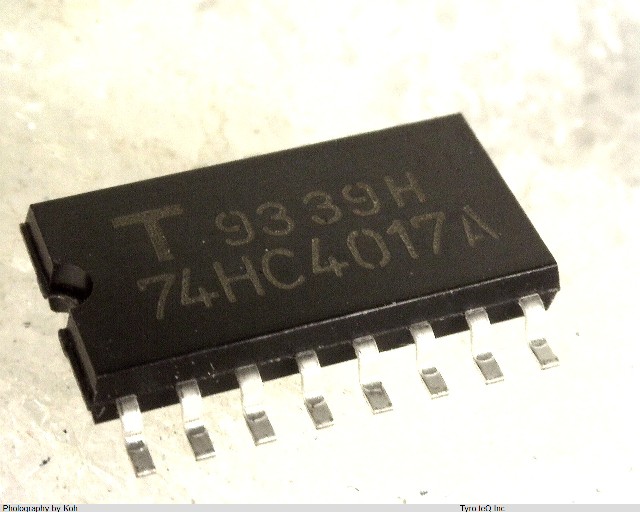 TC74HC4017AF